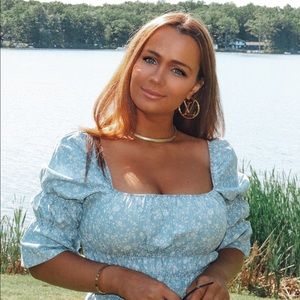 Meet your Posher, Juliet